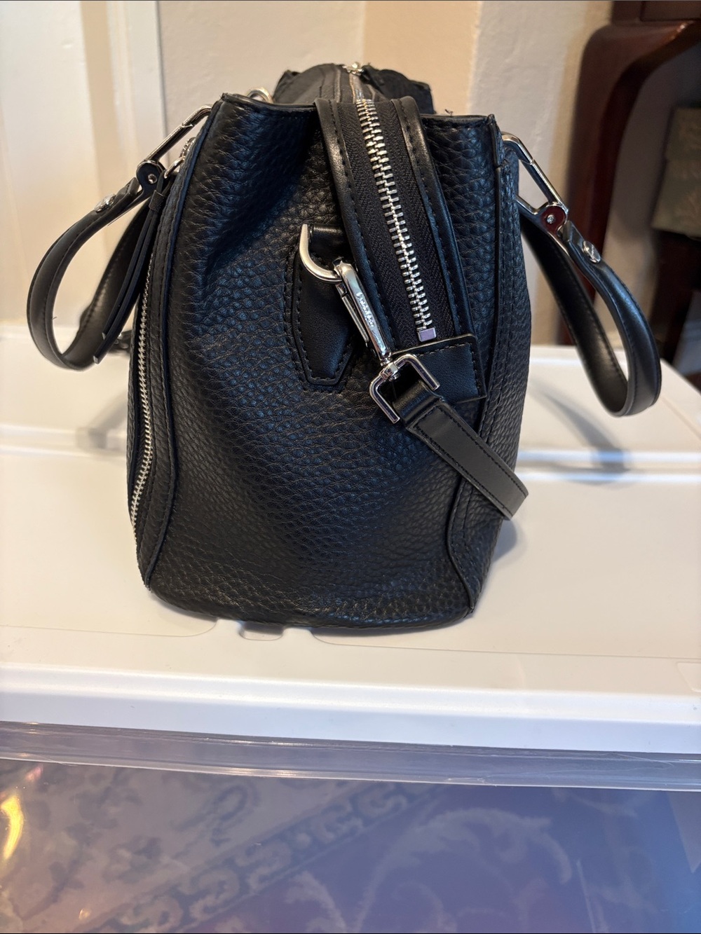 Calvin Klein Black Pebbled PU Leather Top-Handle Garnet Tote - Picture 7 of 15